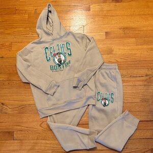 Boston Celtics sweat set, Hoodie & Sweatpants, Tan, size 14/16, NBA brand